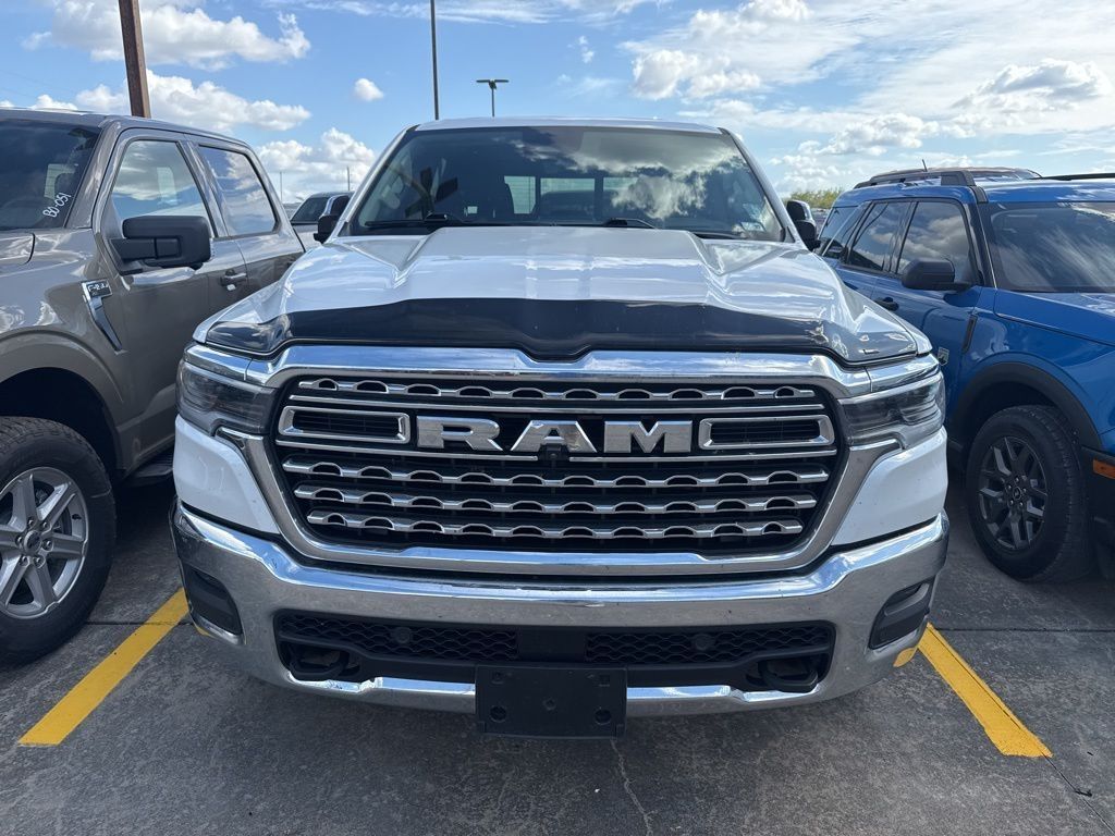 2025 RAM 1500 Limited Crew Cab 4WD