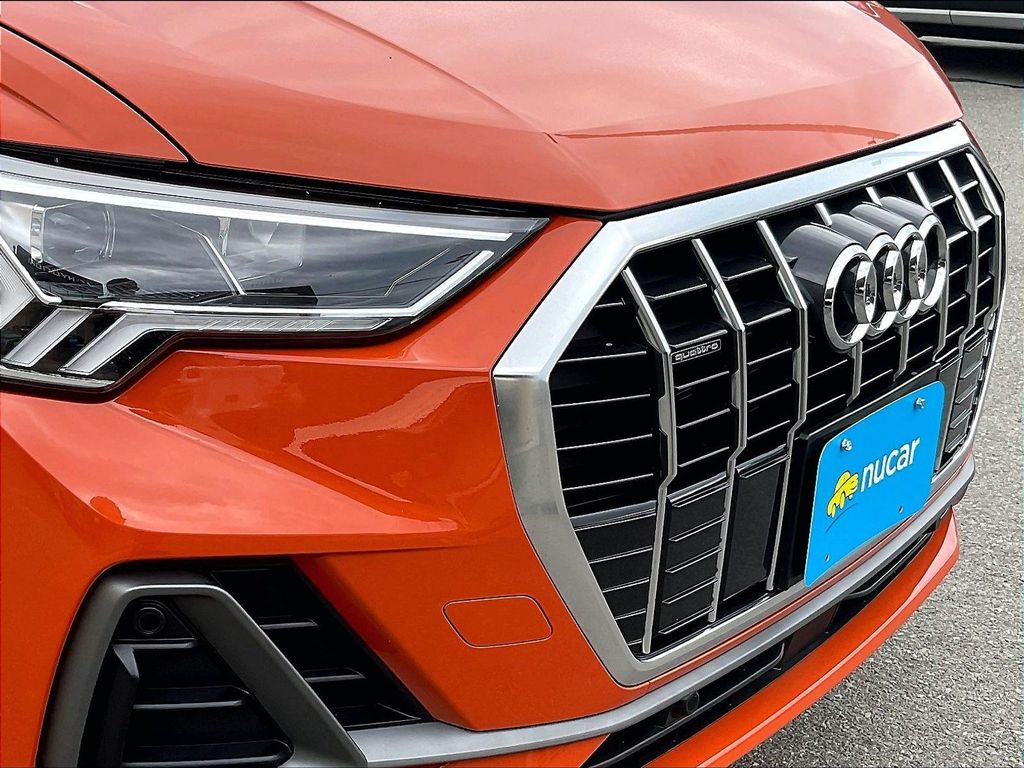 2025 Audi Q3 — photo 31