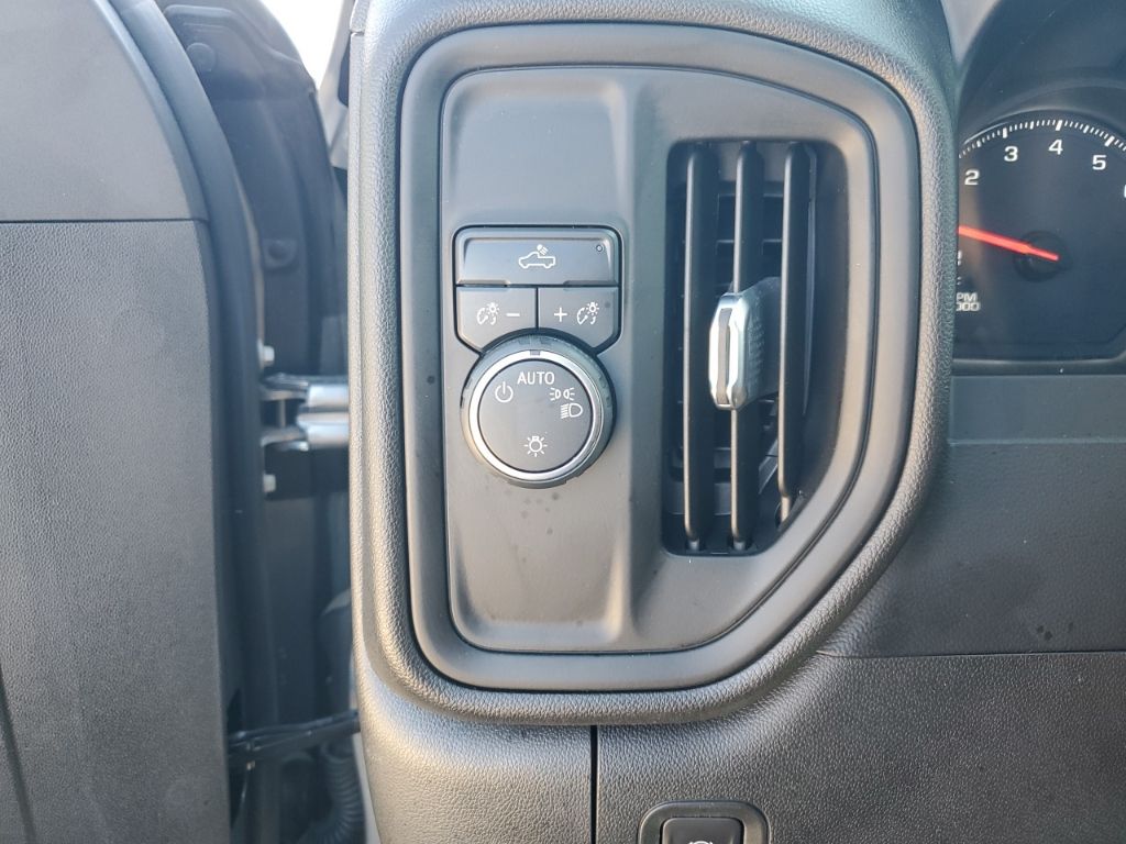 Used Car 2020 Chevrolet Silverado 1500  Custom For Sale Under $30,000 In Austin, Texas