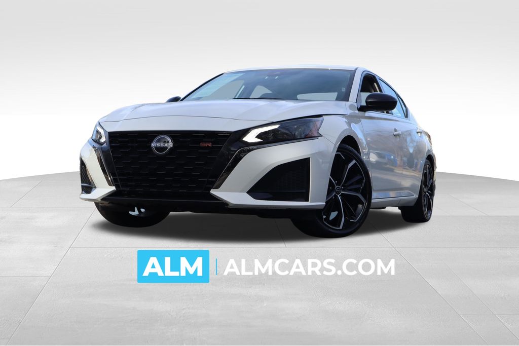 2025 Nissan Altima 2.5 SR