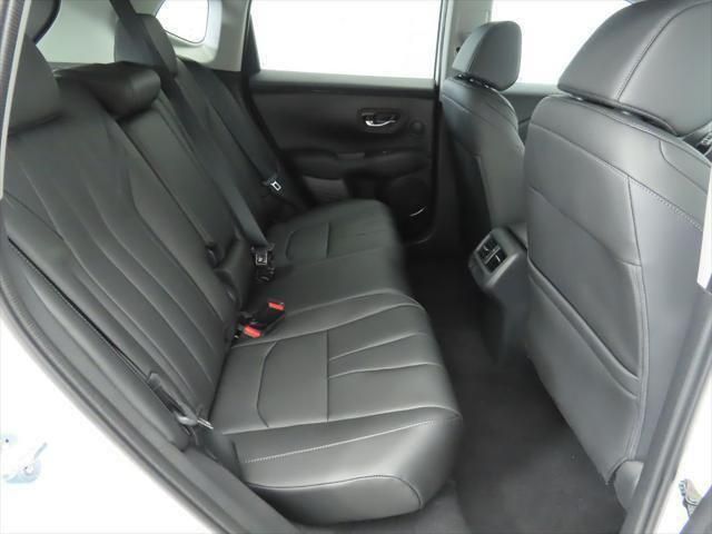 Thumbnail: 2025 Acura ADX - 22