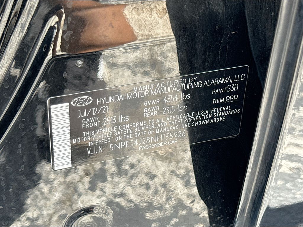 Used 2022 Black Hyundai SEL Plus image 32