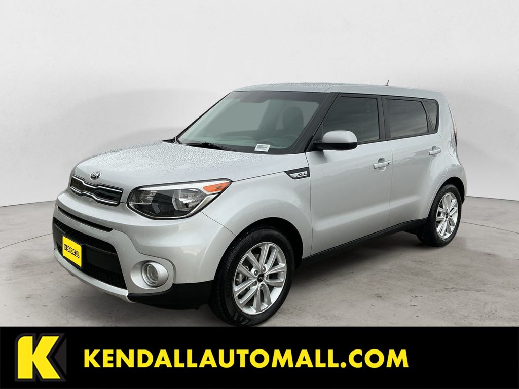  2017 Kia Soul +   