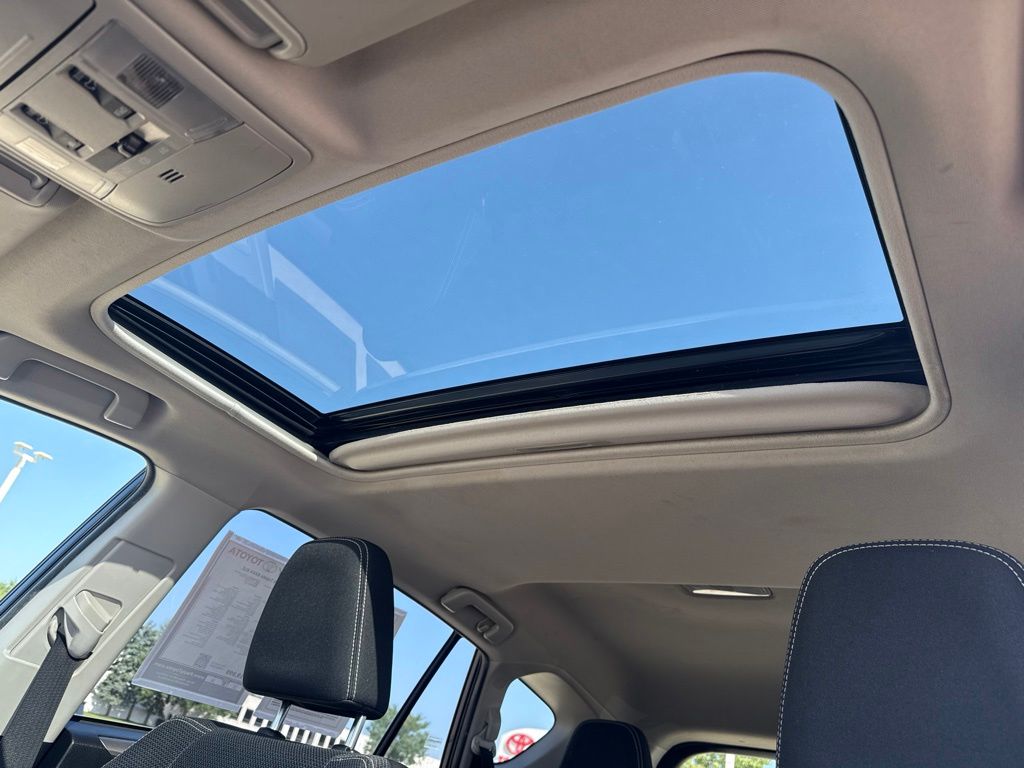 Used 2018 Toyota RAV4 SUV