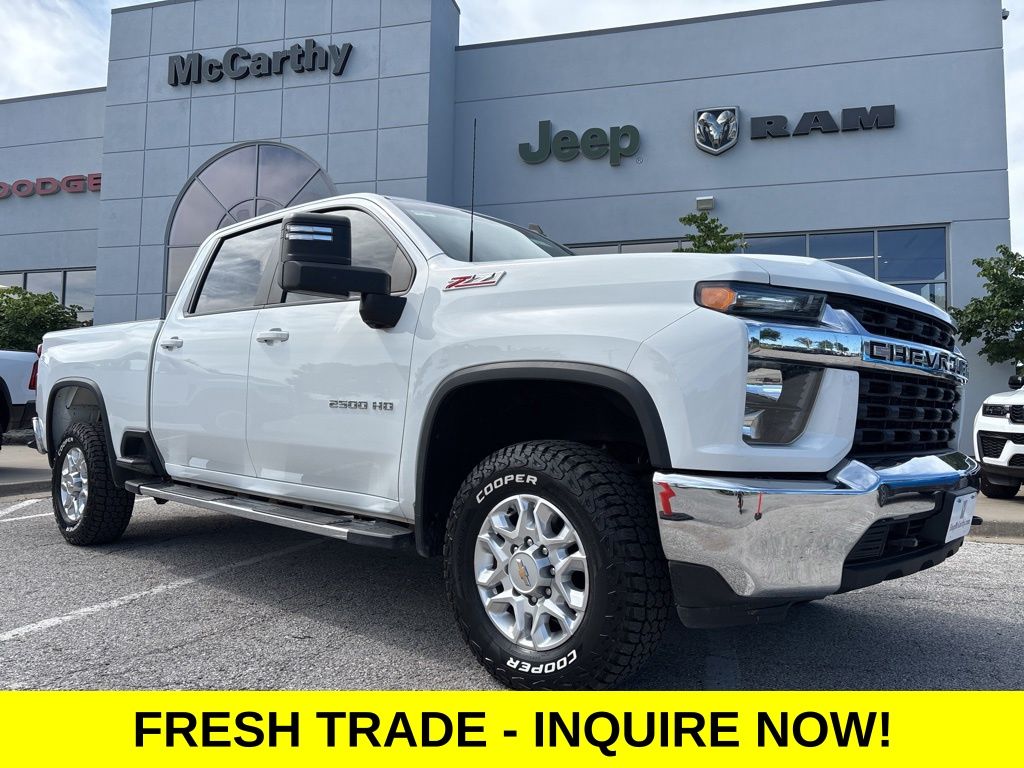 2021 Chevrolet Silverado HD LT 4WD Crew Cab Standard Box's photo