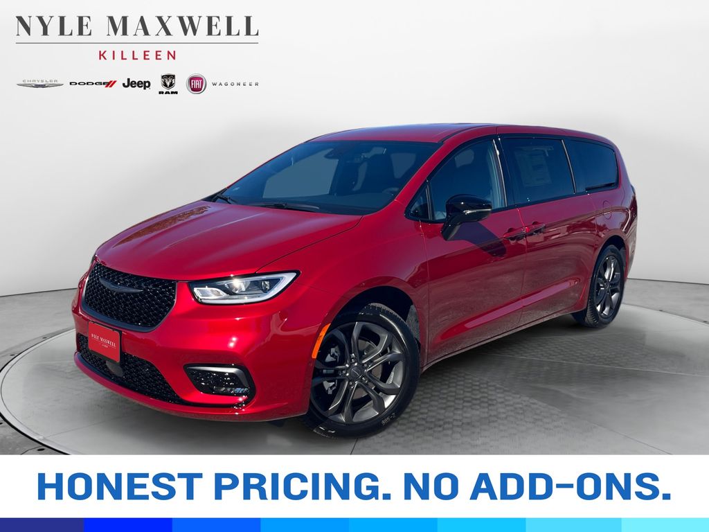 2026 Chrysler Pacifica