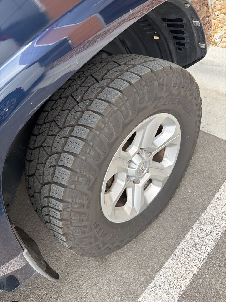 Used Car 2015 Toyota 4runner  Sr5 For Sale Under $25,000 In Austin, Texas