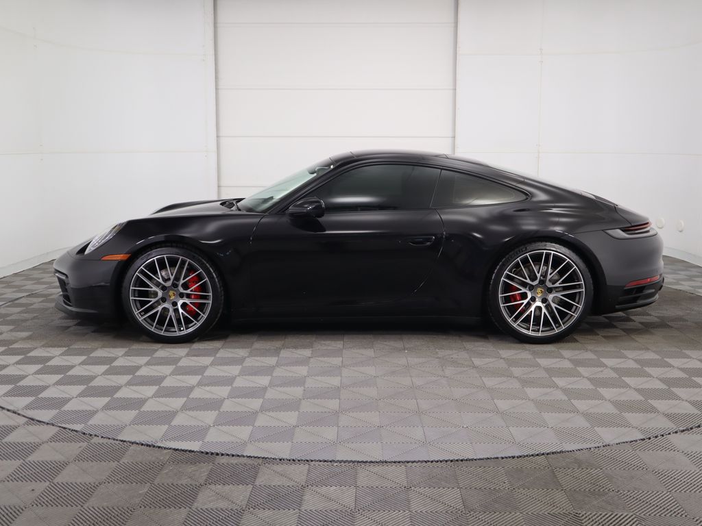 2024 Porsche 911 Carrera S 2