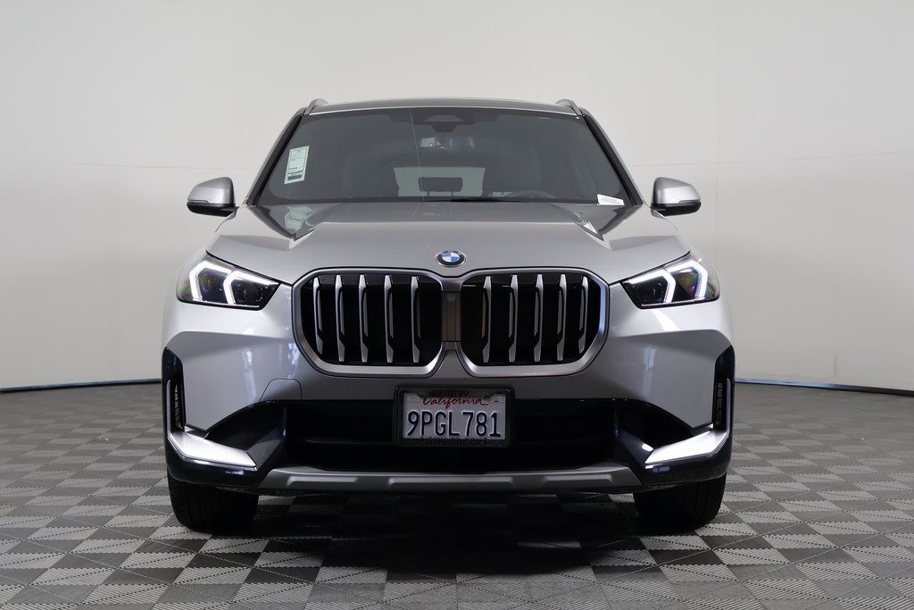 Thumbnail: 2025 BMW X1 - 2