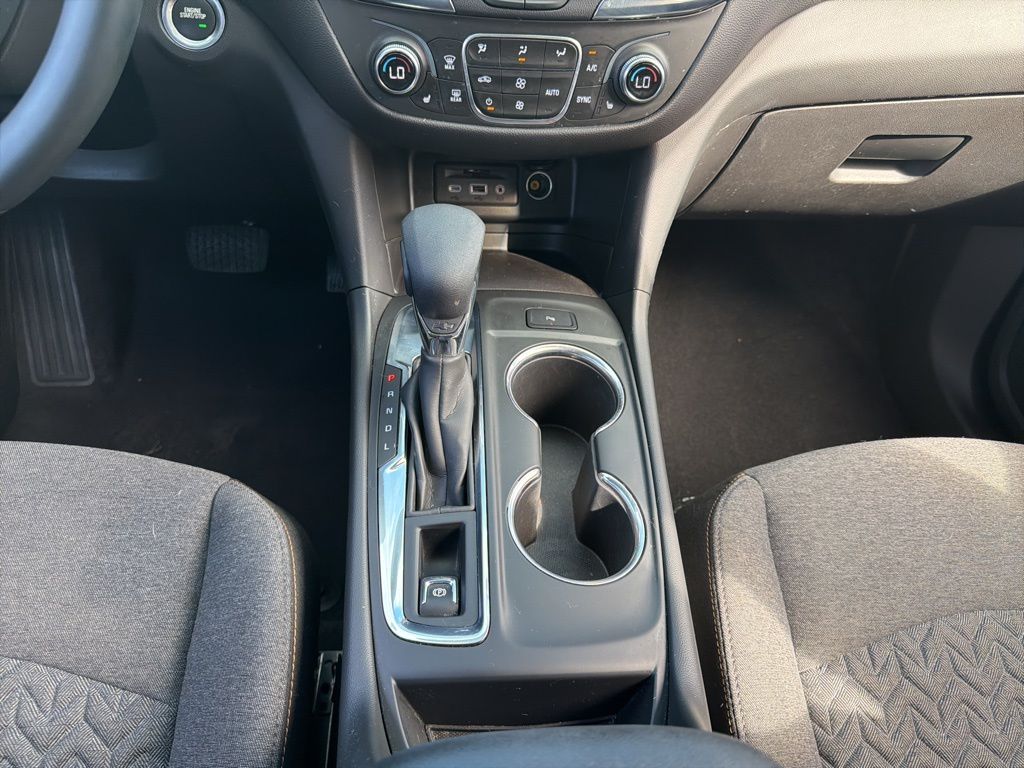 Thumbnail: 2023 Chevrolet Equinox - 16