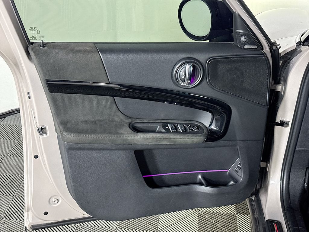 2022 MINI John Cooper Works Countryman Base