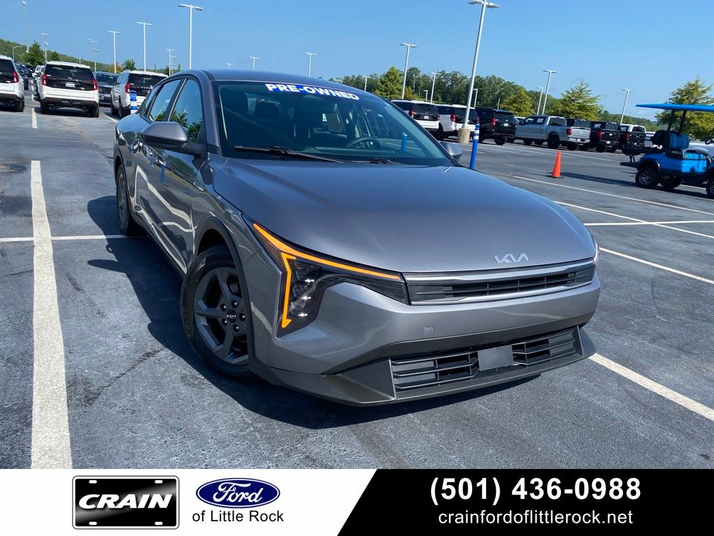 Steel Gray 2025 Kia K4 Sedan Front-Wheel Drive Continuously Variable Transmission