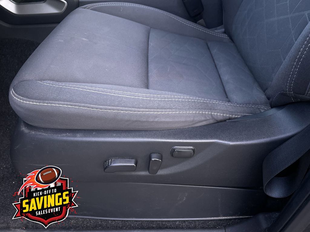 Used 2025 Nissan Frontier Truck