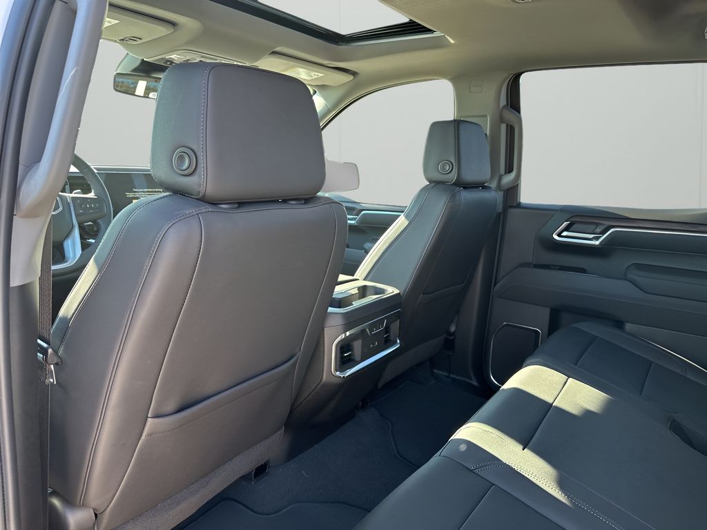 New 2026 White GMC SLT image 18