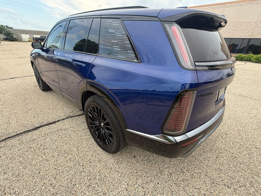 Cadillac VISTIQ
