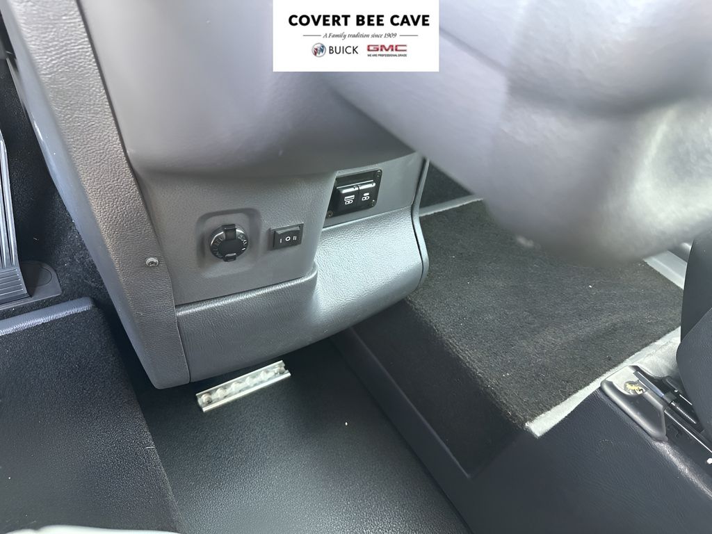 Used Car 2024 Toyota Sienna  Xle For Sale Under $80,000 In Austin, Texas