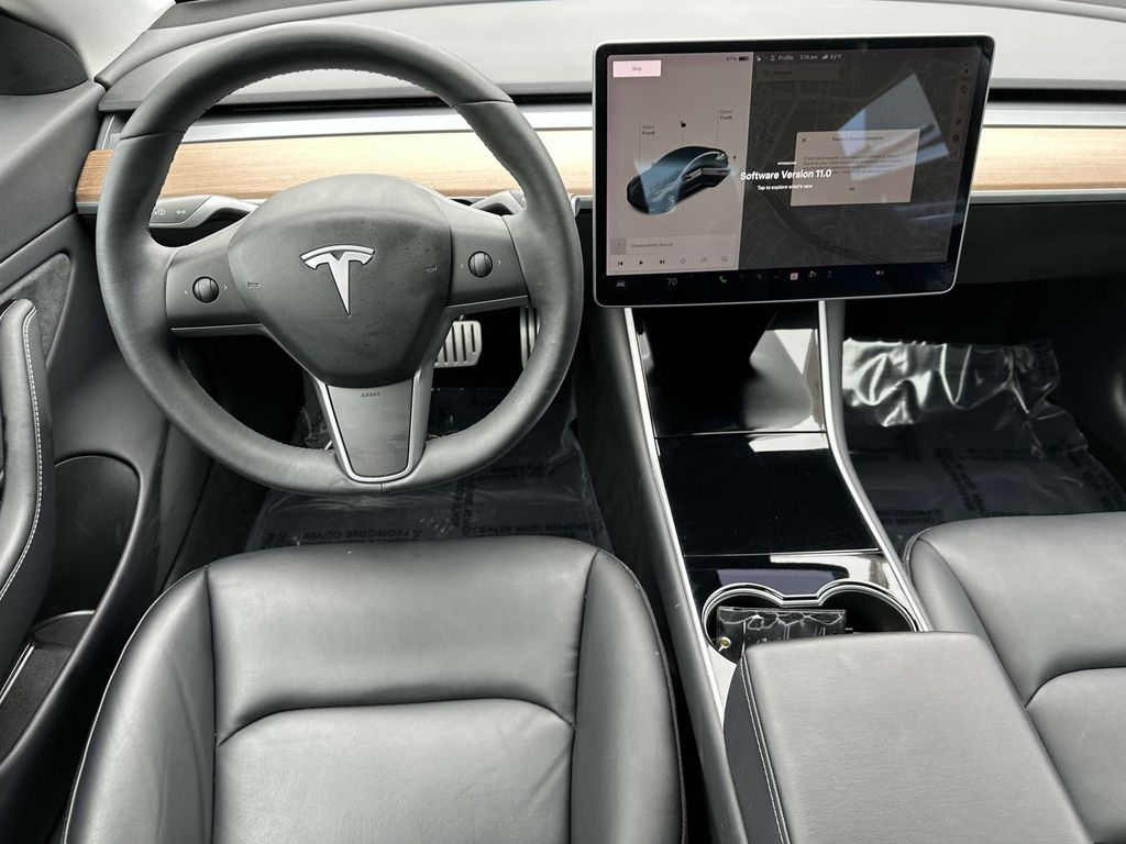 2019 Tesla Model 3 Long Range 8