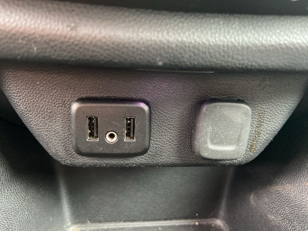 2019 Chevrolet Traverse LT 22
