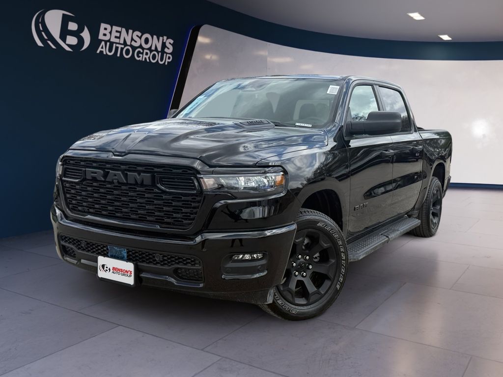 2026 RAM 1500 Express Crew Cab 4WD