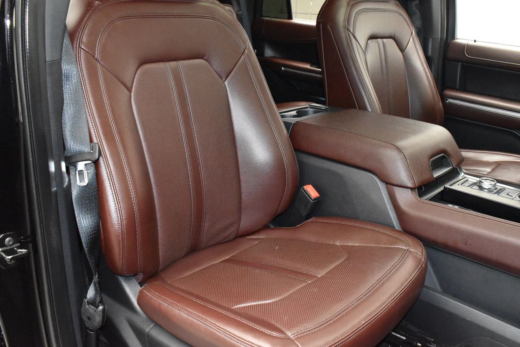 Thumbnail: 2023 Ford Expedition - 27