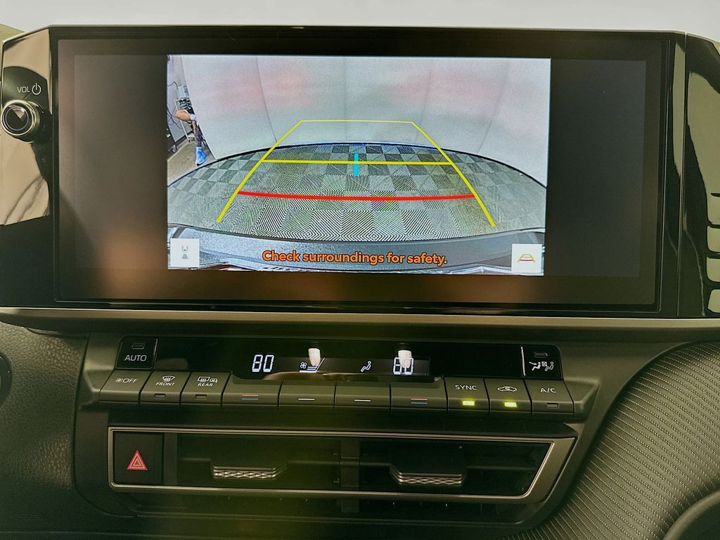 Thumbnail: 2025 Toyota Camry - 13