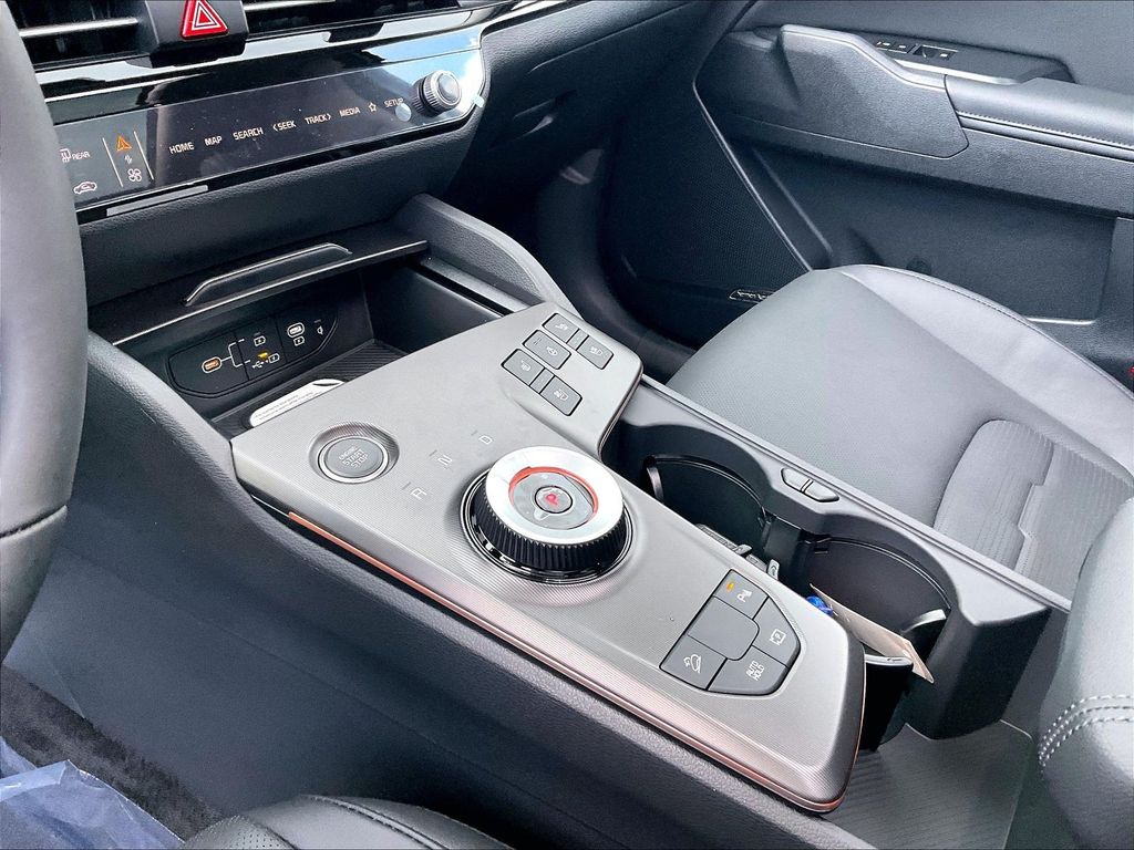 2026 Kia Sportage Hybrid — photo 13