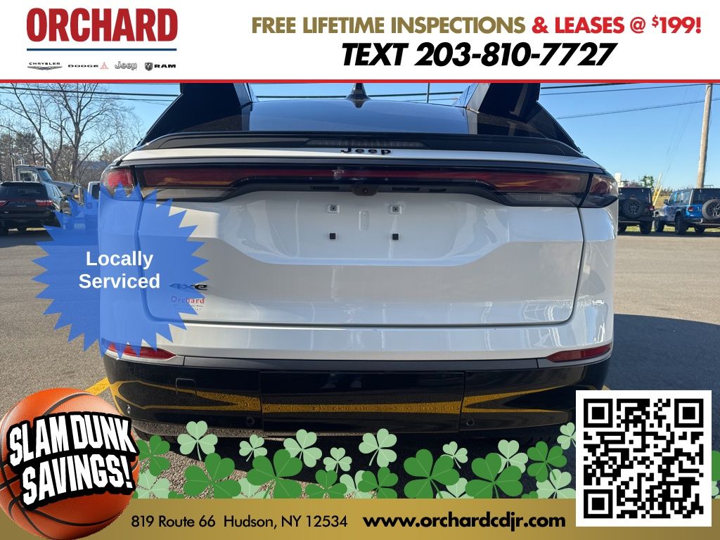 View vehicle photo 4