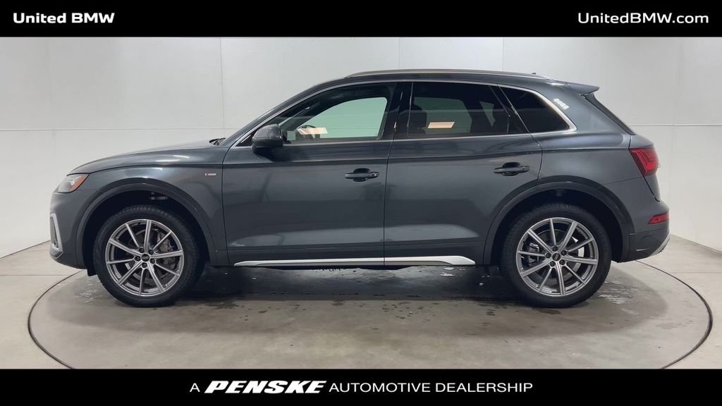 2022 Audi Q5 e Premium 5