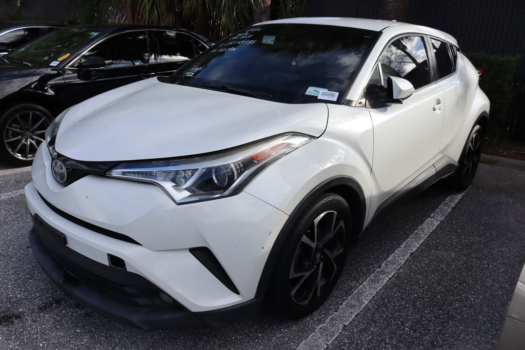 Thumbnail: 2018 Toyota C-HR - 2