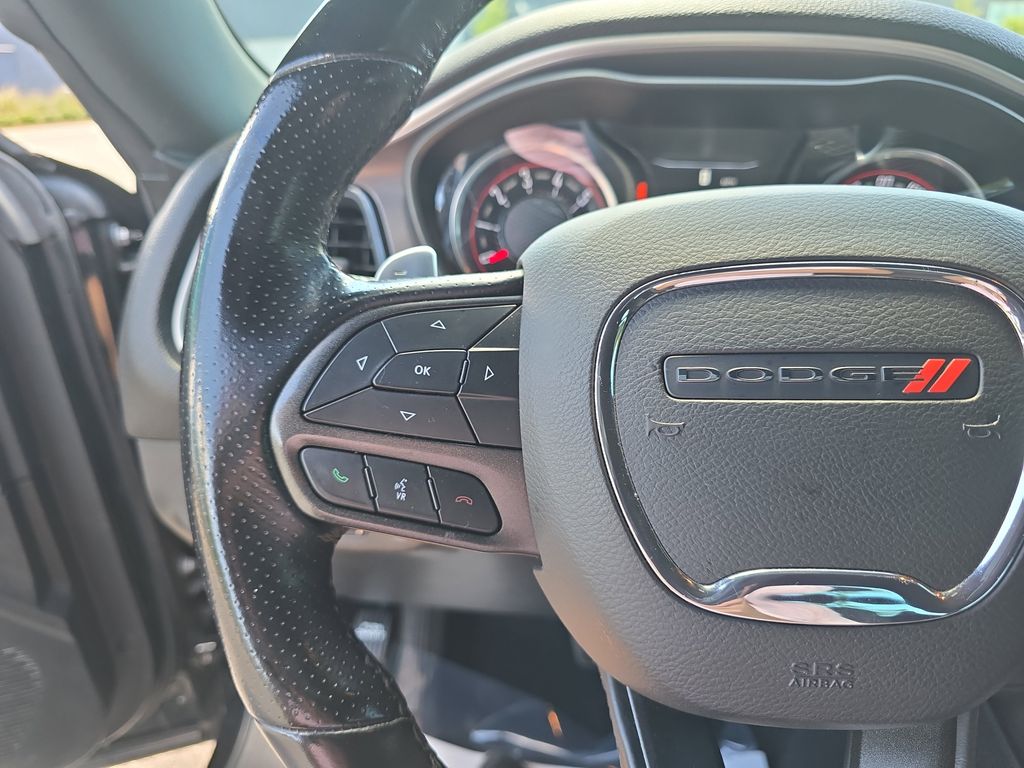2022 Pitch Black Clearcoat Dodge Challenger R/T RWD Coupe