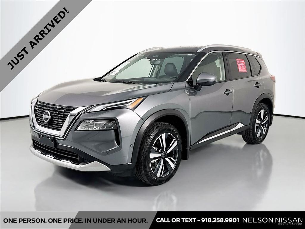 Gray (Gun Metallic) 2023 Nissan Rogue Platinum AWD SUV / Crossover All-Wheel Drive Continuously Variable Transmission