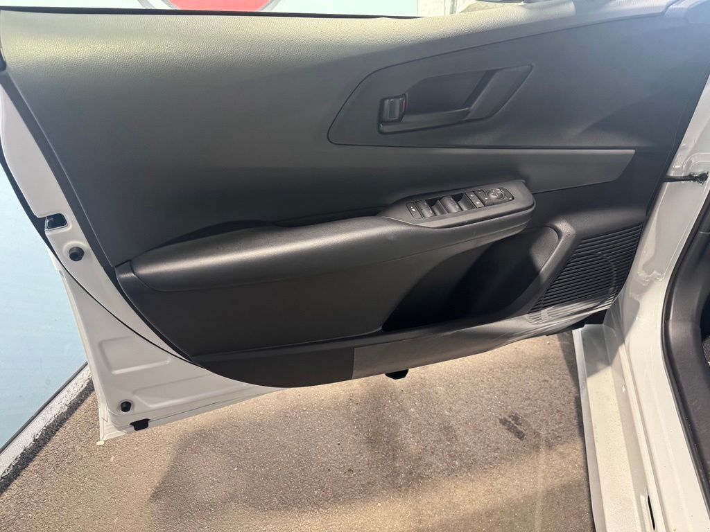 Thumbnail: 2026 Toyota Prius - 27