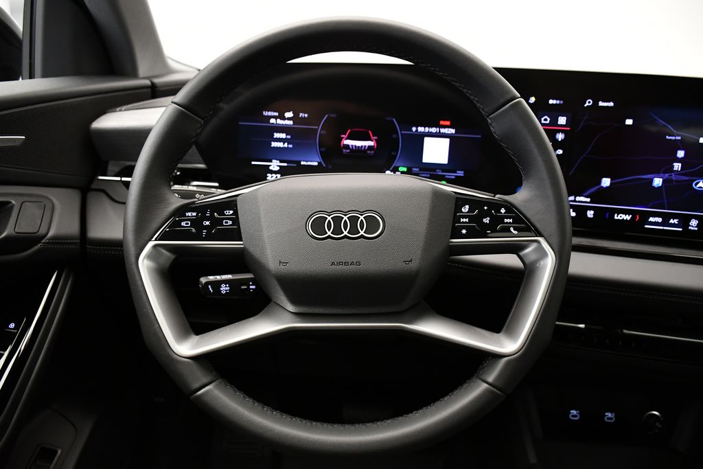 Thumbnail: 2025 Audi Q6 e-tron - 21