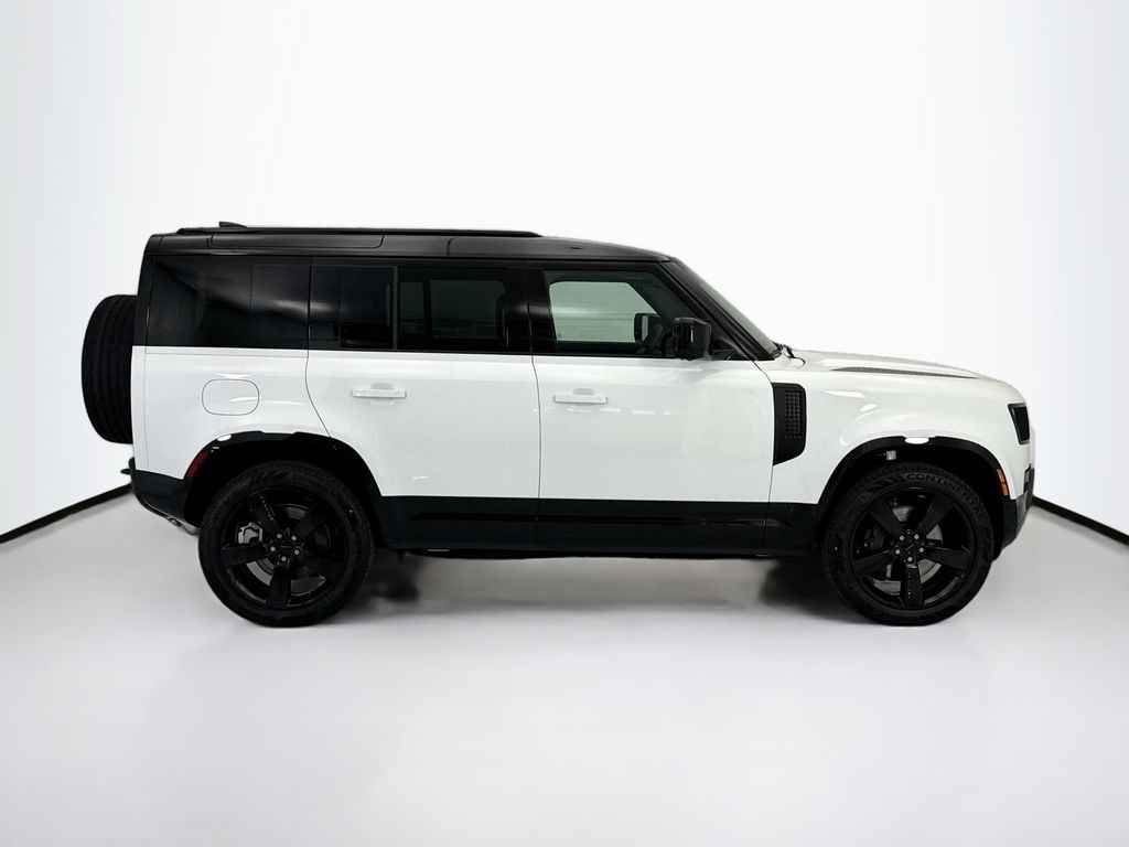 Thumbnail: 2026 Land Rover Defender - 4