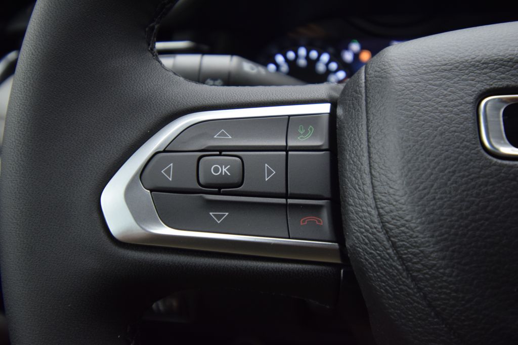 new 2026 Jeep Compass car, priced at $33,900