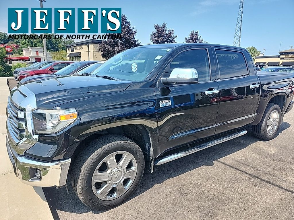 Midnight Black Metallic 2018 Toyota Tundra Pickup Truck Four-Wheel Drive 6-Speed Automatic Overdrive