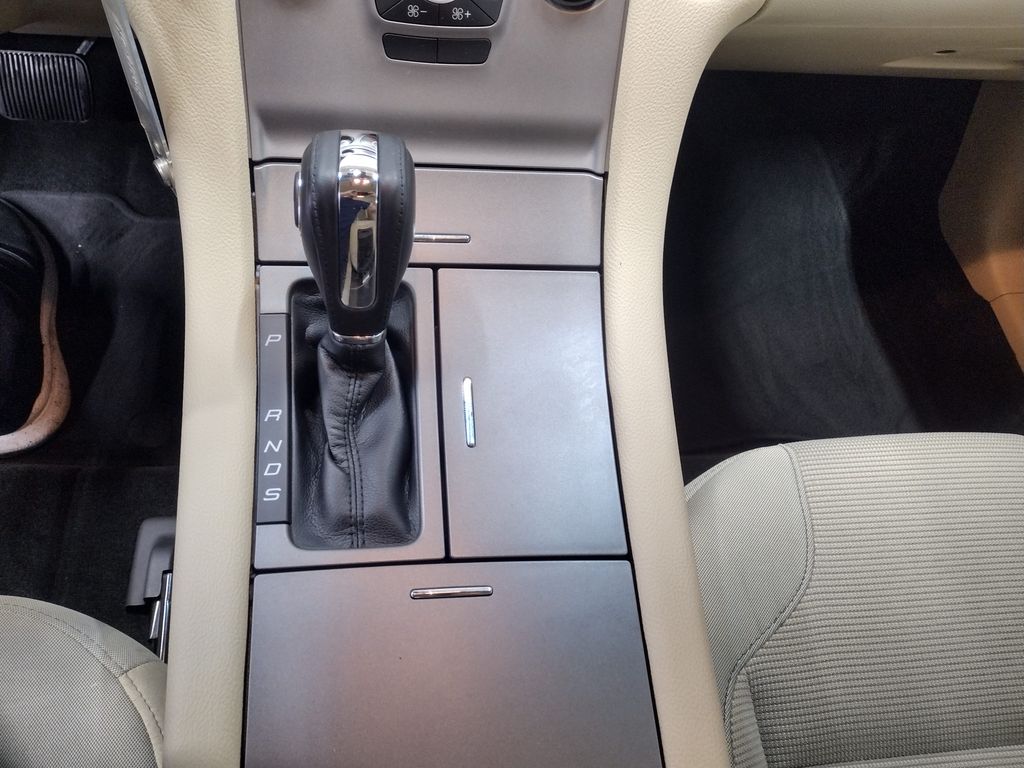 2016 Ford Taurus SEL