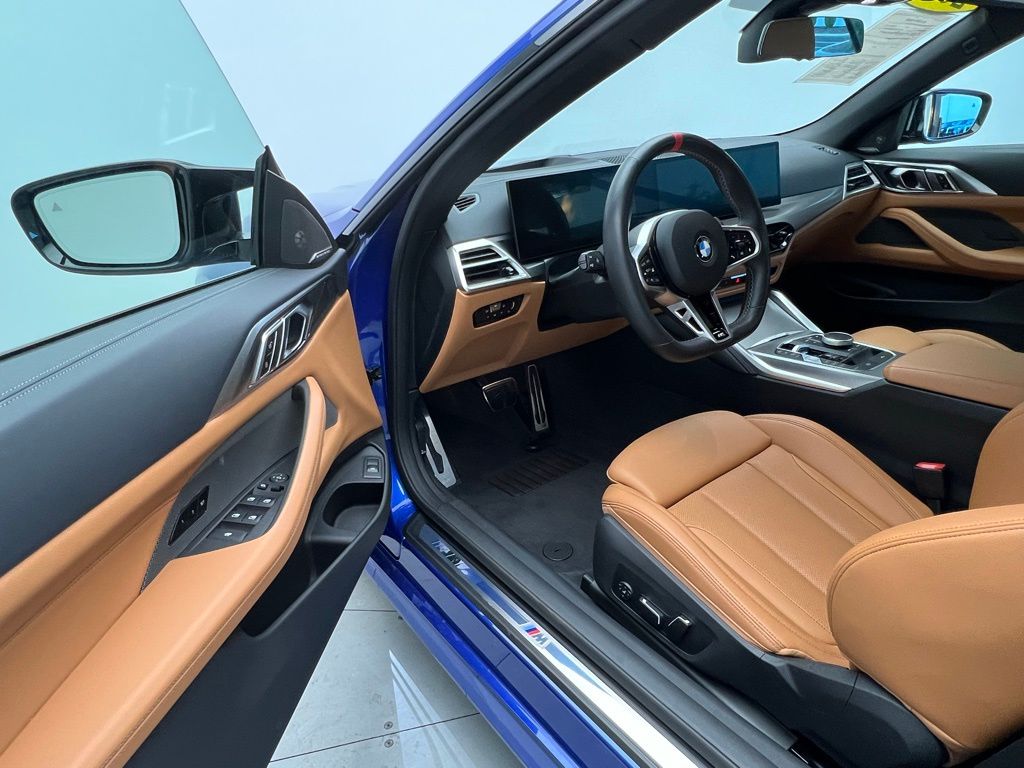 Thumbnail: 2025 BMW 4 Series - 27