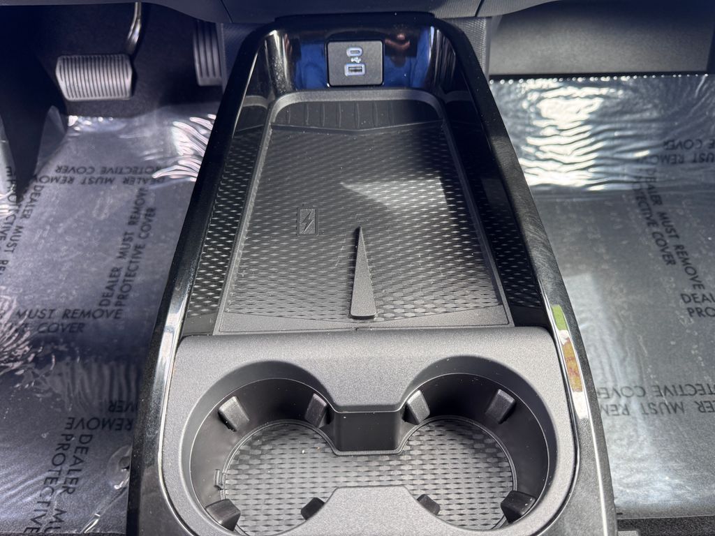 Certified Used 2023 Vapor Blue Metallic Ford Select image 21