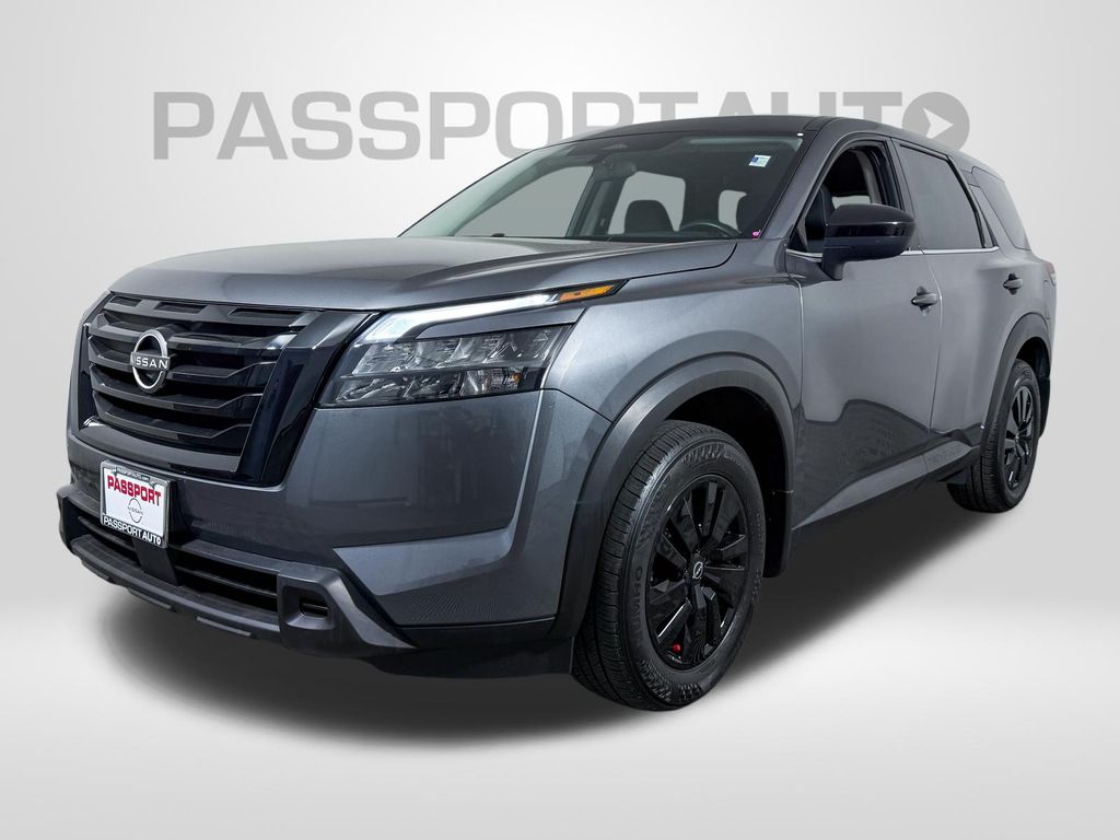 2024 Nissan Pathfinder S 4WD