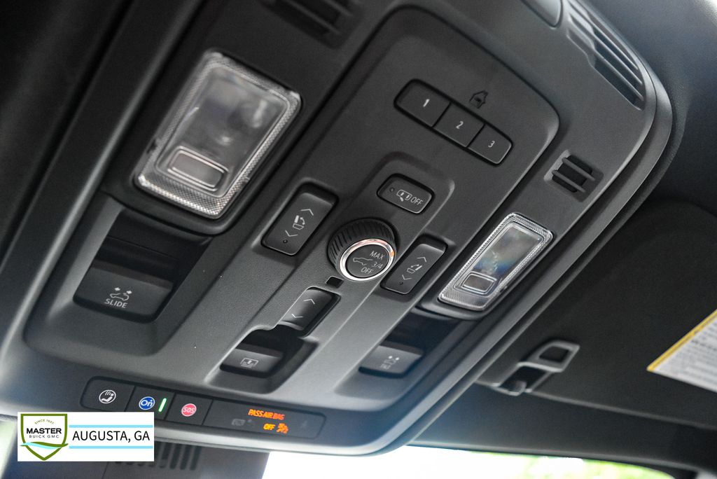 Used 2024 GMC Yukon SUV