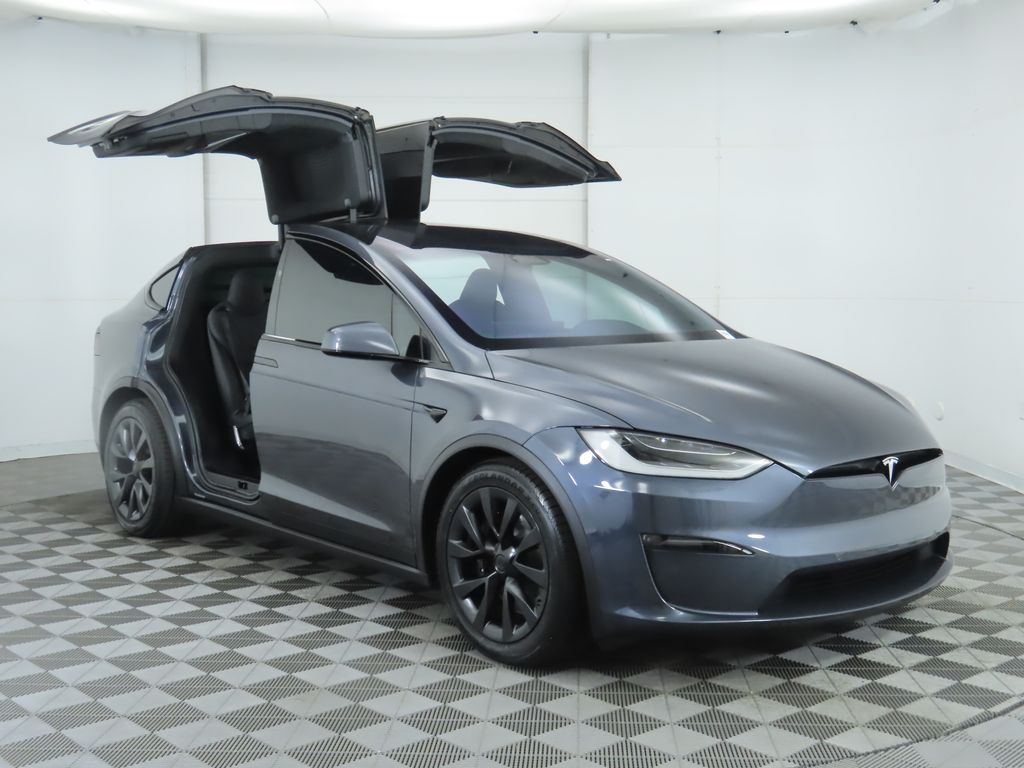 2022 Tesla Model X  11