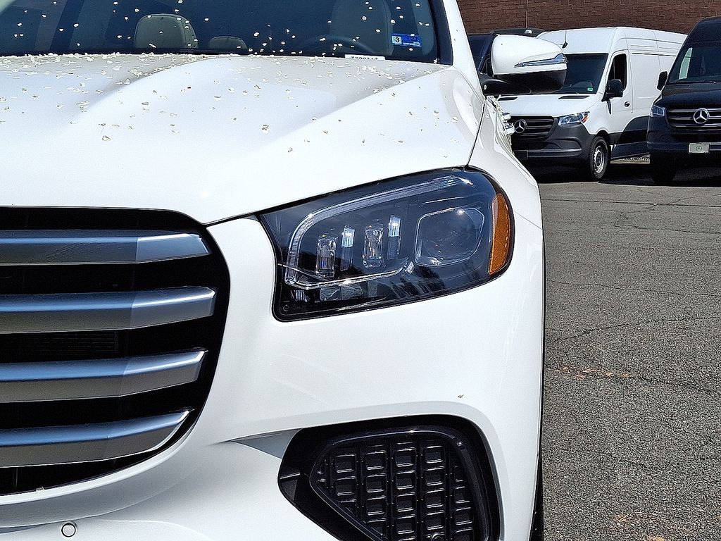 Thumbnail: 2026 Mercedes-Benz GLS - 6