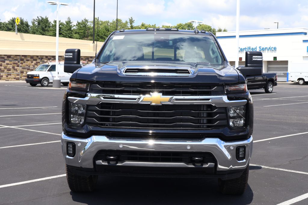 Thumbnail: 2025 Chevrolet Silverado 2500 - 2