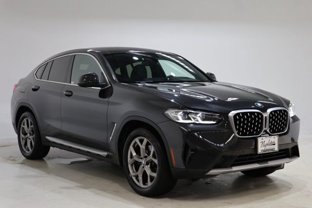 2023 BMW X4 xDrive30i AWD