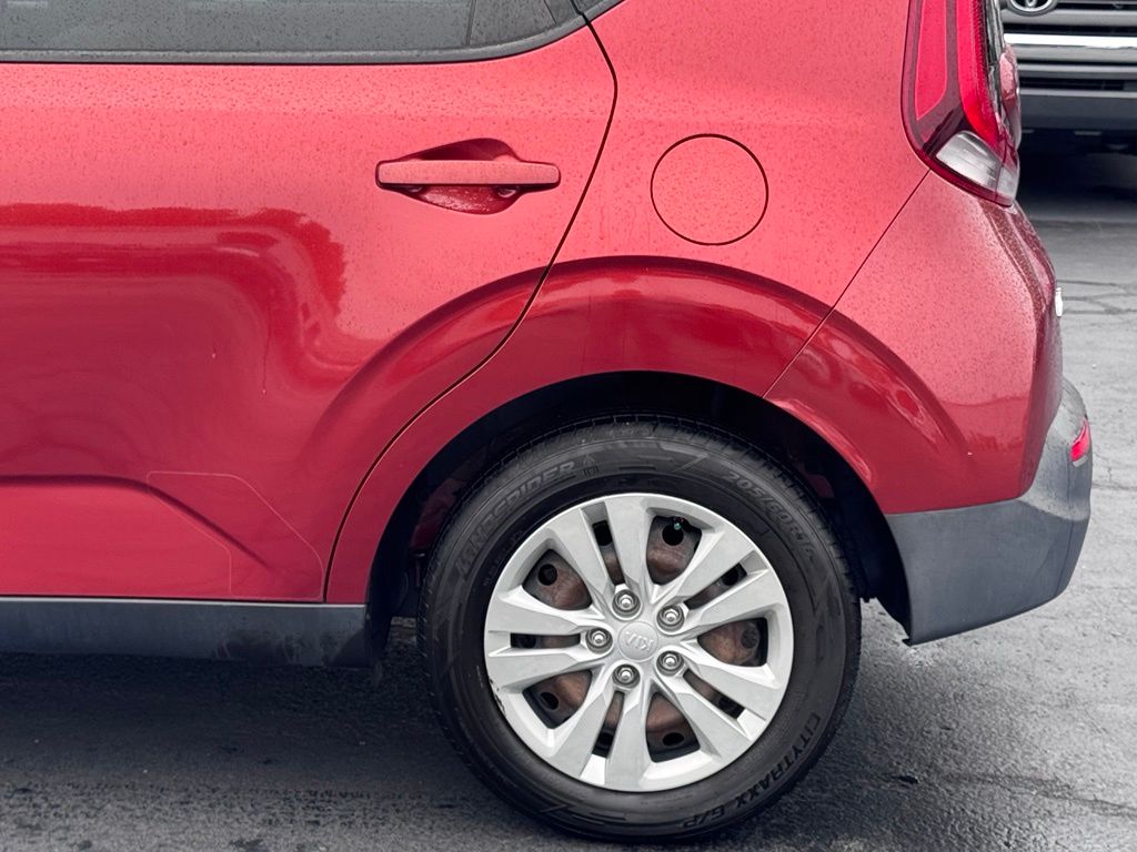 KiaSoul33