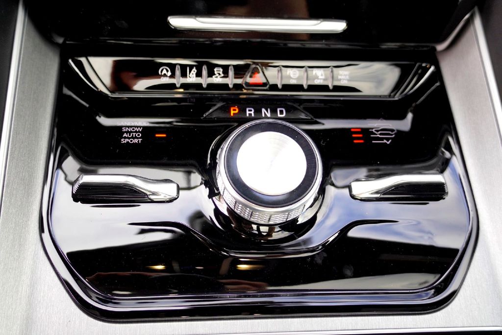 New Car 2025 Jeep Wagoneer L  Series Ii For Sale Under $80,000 In Taylor, Texas