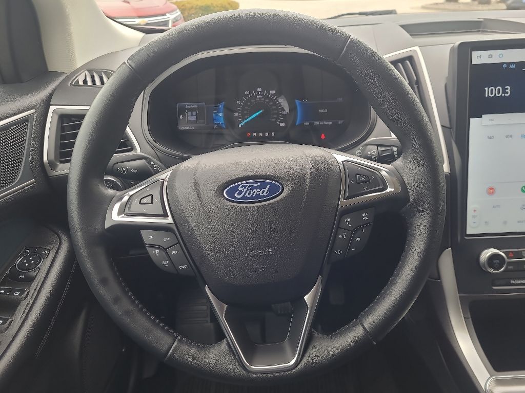 used 2023 Ford Edge car, priced at $26,981