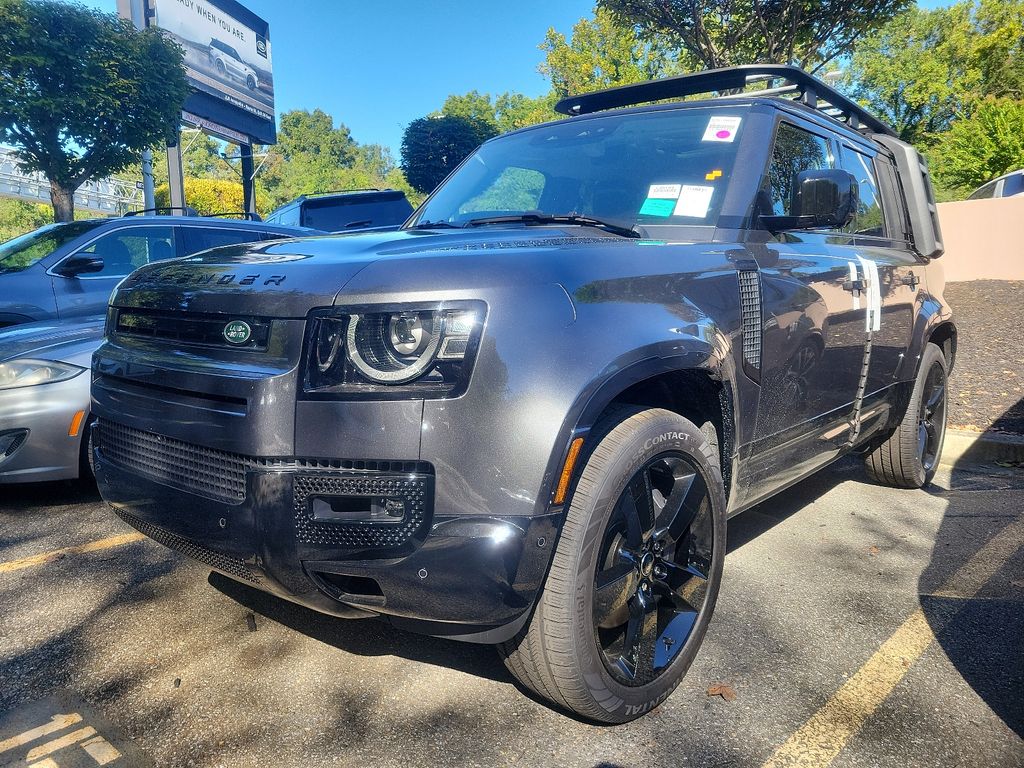 2025 Land Rover Defender 110 -
                Annapolis, MD