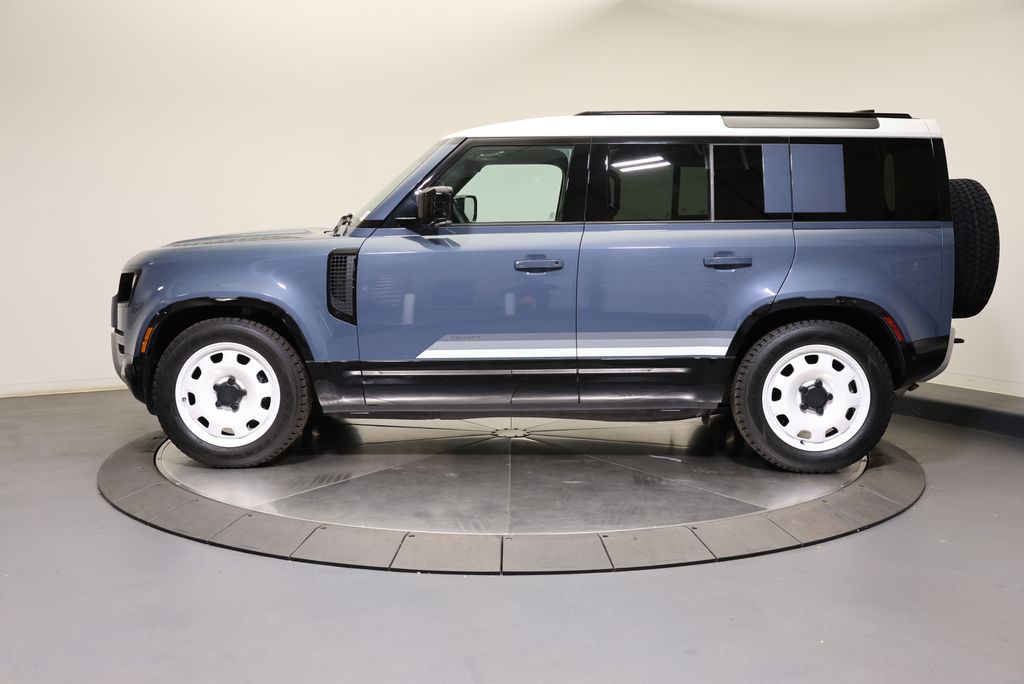 Thumbnail: 2025 Land Rover Defender - 2